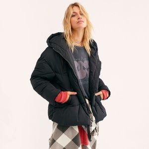 Hailey Oversized Hooded Puffer Jacket 
